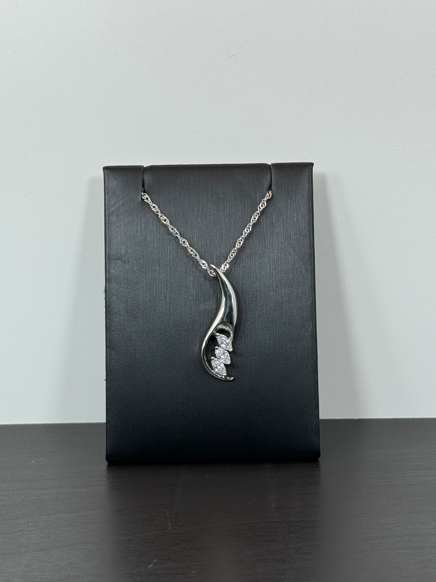 COLLANA PENDENTE